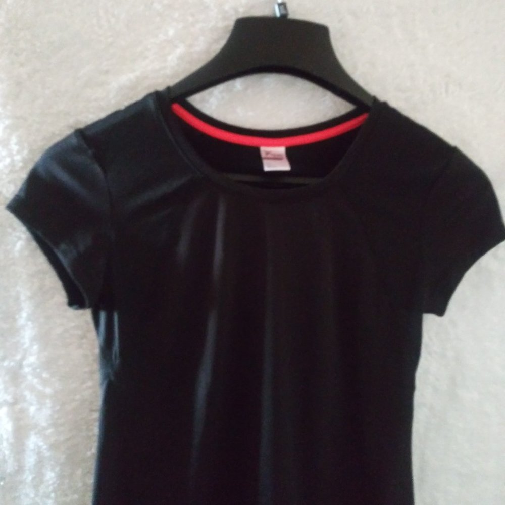 Old Navy Active Go-Dry Black Short Sleeve Activewear Top Women's Size S - Picture 4 of 10